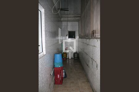 Casa à venda com 200m², 3 quartos e 2 vagas Casa à venda com 200m², 3 quartos e 2 vagasQuintal