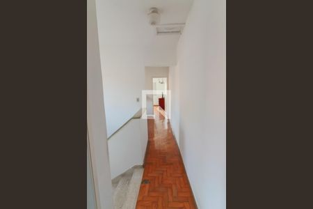 Corredor de casa à venda com 3 quartos, 120m² em Vila Antonio, São Paulo