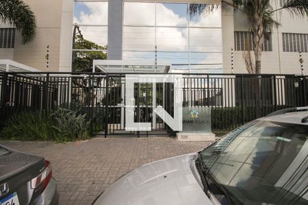 Apartamento à venda com 65m², 2 quartos e 1 vaga Apartamento à venda com 65m², 2 quartos e 1 vagaFachada