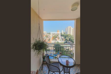 Apartamento para alugar com 80m², 3 quartos e 2 vagas Apartamento para alugar com 80m², 3 quartos e 2 vagasVaranda