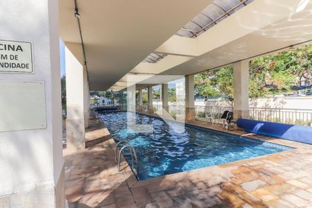 Apartamento para alugar com 80m², 3 quartos e 2 vagas Apartamento para alugar com 80m², 3 quartos e 2 vagasÁrea comum - Piscina