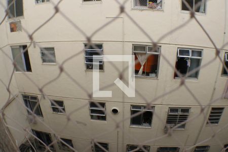 Apartamento à venda com 40m², 2 quartos e 1 vagaCozinha e Área de Serviço