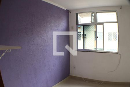 Quarto 1 de apartamento para alugar com 2 quartos, 40m² em Taquara, Rio de Janeiro