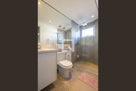 Apartamento à venda com 189m², 3 quartos e 3 vagas Apartamento à venda com 189m², 3 quartos e 3 vagasSuíte 2 - Banheiro