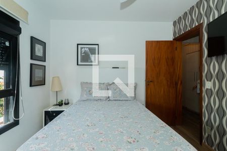 Apartamento à venda com 248m², 4 quartos e 3 vagasQuarto 2 - Suíte