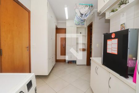 Apartamento à venda com 248m², 4 quartos e 3 vagasÁrea de Serviço