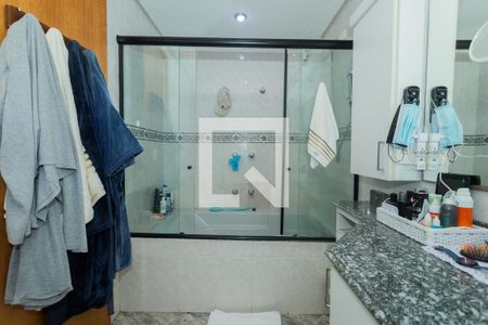 Apartamento à venda com 248m², 4 quartos e 3 vagasBanheiro do Quarto 3