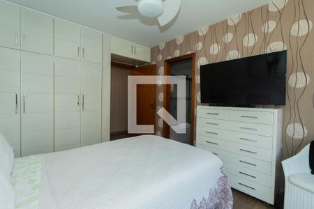 Apartamento à venda com 248m², 4 quartos e 3 vagasQuarto 3 - Suíte