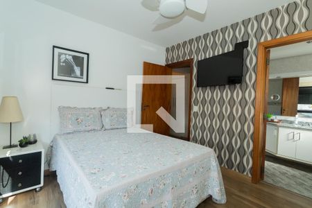 Apartamento à venda com 248m², 4 quartos e 3 vagasQuarto 2 - Suíte