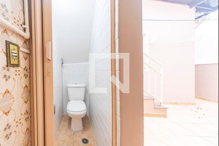 Banheiro de Serviço de casa para alugar com 2 quartos, 100m² em Vila Junqueira, Santo André