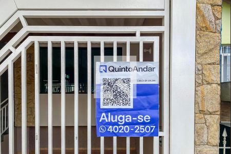 Placa Instalada na Fachada de casa para alugar com 2 quartos, 100m² em Vila Junqueira, Santo André