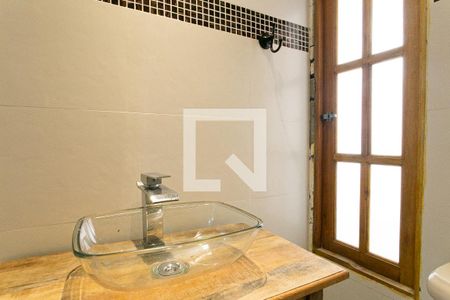 Casa à venda com 180m², 3 quartos e 1 vagaBanheiro da Suíte 1