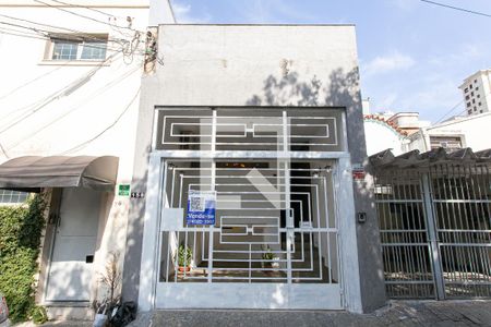 Casa à venda com 180m², 3 quartos e 1 vagaFachada