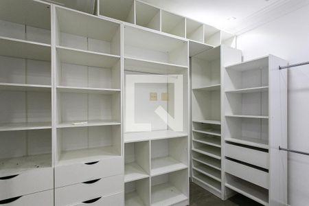 Casa à venda com 180m², 3 quartos e 1 vagaSuíte 2