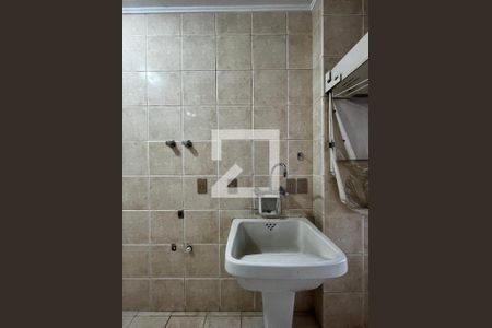 Apartamento para alugar com 240m², 4 quartos e 1 vagaServiço