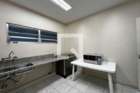 Apartamento para alugar com 240m², 4 quartos e 1 vagaCozinha do Salão de Festas