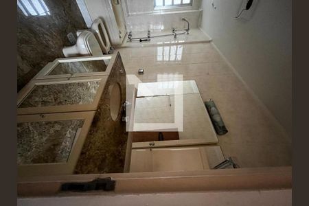 Apartamento para alugar com 240m², 4 quartos e 1 vagaBanheiro da Suíte