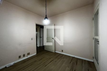 Apartamento para alugar com 240m², 4 quartos e 1 vagaQuarto reversivel