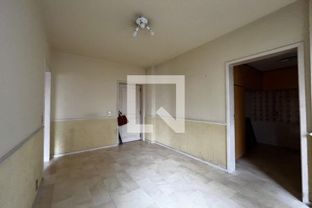 Apartamento para alugar com 240m², 4 quartos e 1 vagaCopa