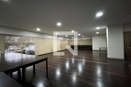 Apartamento para alugar com 240m², 4 quartos e 1 vagaSalão de Festas