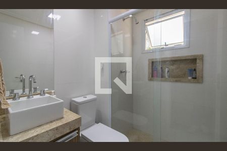 Apartamento para alugar com 151m², 3 quartos e 2 vagas Apartamento para alugar com 151m², 3 quartos e 2 vagasBanheiro da Suíte 1