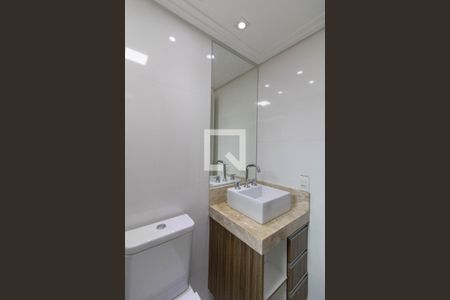 Apartamento para alugar com 151m², 3 quartos e 2 vagas Apartamento para alugar com 151m², 3 quartos e 2 vagasBanheiro da Suíte 2