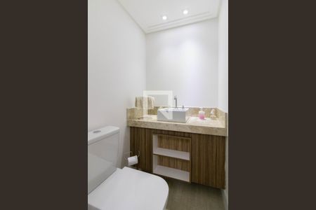 Apartamento para alugar com 151m², 3 quartos e 2 vagas Apartamento para alugar com 151m², 3 quartos e 2 vagasLavabo