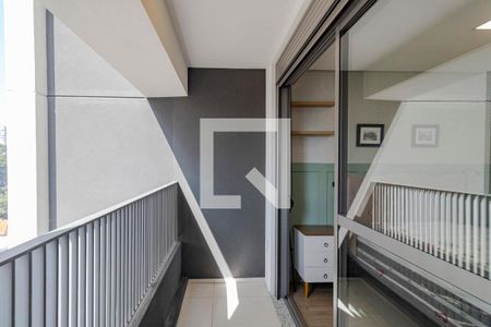 Studio à venda com 29m², 1 quarto e sem vaga Studio à venda com 29m², 1 quarto e sem vagaVaranda do Studio