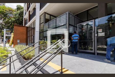 Studio à venda com 29m², 1 quarto e sem vaga Studio à venda com 29m², 1 quarto e sem vagaFachada e portaria