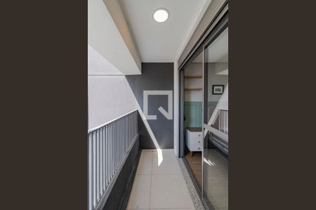 Studio à venda com 29m², 1 quarto e sem vaga Studio à venda com 29m², 1 quarto e sem vagaVaranda do Studio