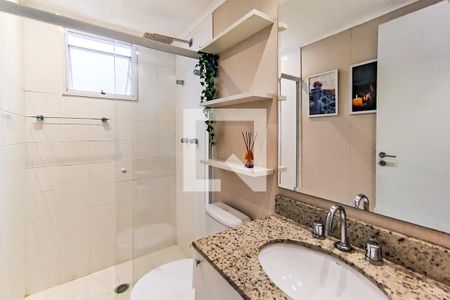 Apartamento à venda com 95m², 2 quartos e 2 vagasSuíte 1 - Banheiro