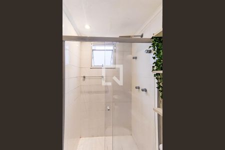 Apartamento à venda com 95m², 2 quartos e 2 vagasSuíte 1 - Banheiro