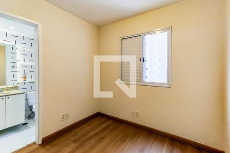 Apartamento à venda com 95m², 2 quartos e 2 vagasSuíte 2