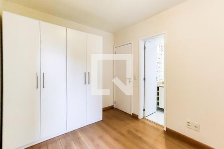 Apartamento à venda com 95m², 2 quartos e 2 vagasSuíte 2