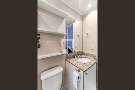 Apartamento à venda com 95m², 2 quartos e 2 vagasSuíte 1 - Banheiro