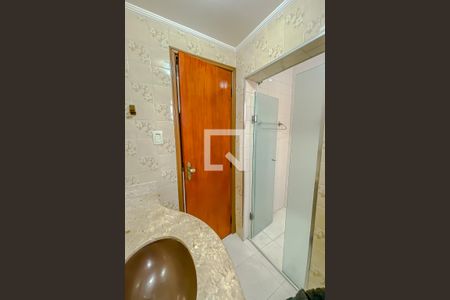 Apartamento à venda com 75m², 2 quartos e 1 vaga Apartamento à venda com 75m², 2 quartos e 1 vagaBanheiro