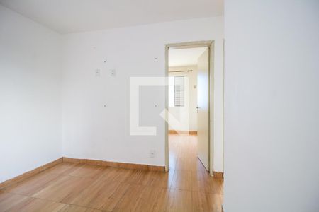 Sala de apartamento para alugar com 2 quartos, 48m² em Jardim Itamarati, Poá