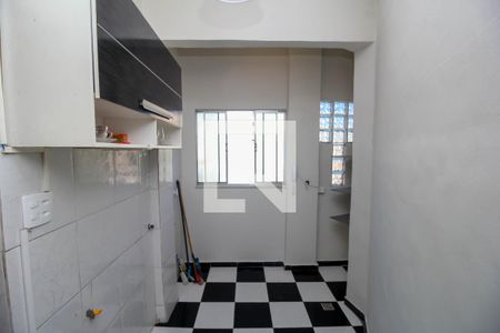 Apartamento à venda com 42m², 1 quarto e sem vagaÁrea de Serviço