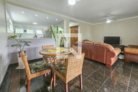 Sala de apartamento para alugar com 3 quartos, 145m² em Balneario Cidade Atlantica, Guarujá