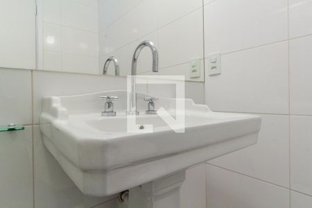 Apartamento para alugar com 116m², 3 quartos e 1 vaga Apartamento para alugar com 116m², 3 quartos e 1 vagaBanheiro social