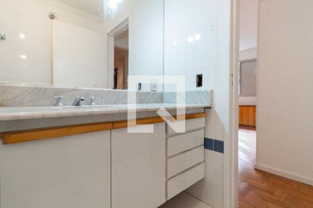 Apartamento para alugar com 116m², 3 quartos e 1 vaga Apartamento para alugar com 116m², 3 quartos e 1 vagaBanheiro da suíte