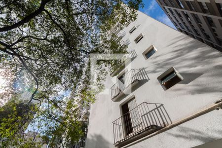 Apartamento para alugar com 116m², 3 quartos e 1 vaga Apartamento para alugar com 116m², 3 quartos e 1 vagaFachada