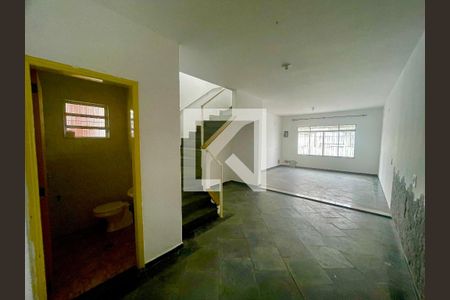 Sala de casa para alugar com 3 quartos, 180m² em Jardim Rossi, Guarulhos