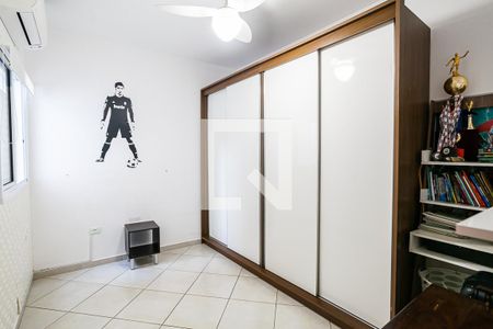 Apartamento à venda com 119m², 2 quartos e 2 vagasQuarto 2