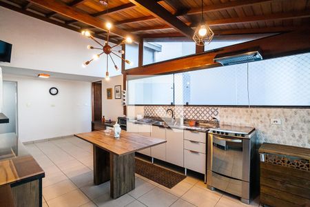 Apartamento à venda com 119m², 2 quartos e 2 vagasCozinha