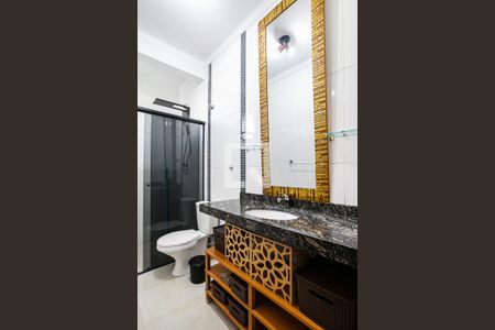 Apartamento à venda com 119m², 2 quartos e 2 vagasBanheiro da Suíte