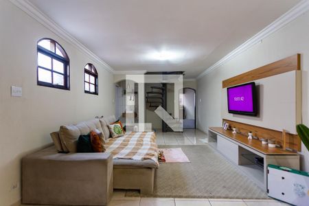 Sala de casa à venda com 4 quartos, 277m² em Santa Maria, Osasco