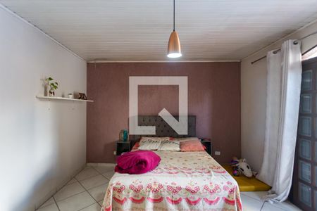 Suíte de casa à venda com 4 quartos, 277m² em Santa Maria, Osasco