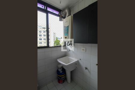 Apartamento à venda com 68m², 2 quartos e 1 vagaÁrea de Serviço