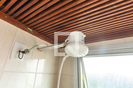 Apartamento para alugar com 54m², 2 quartos e 1 vagaDetalhe do banheiro